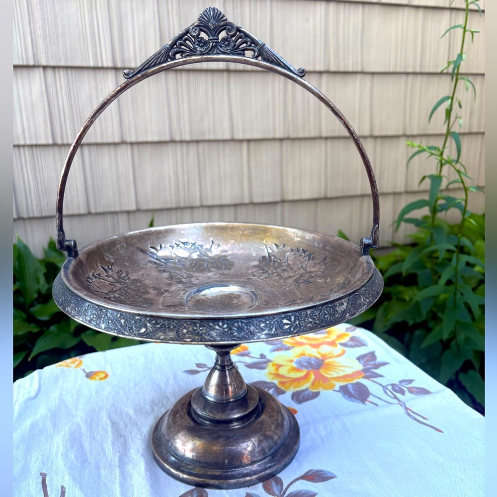 Antique Hall Elton & Co Bridal Basket #1771 Triple Silver Plate Wedding